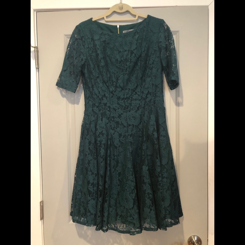 Beautiful green lace dress